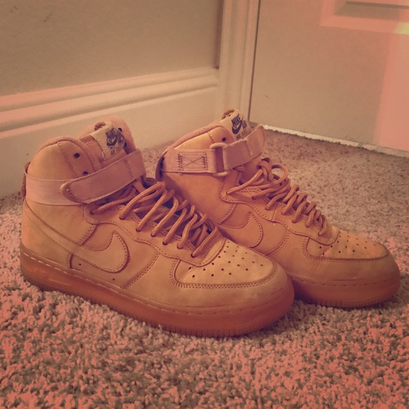 nike wheats high top